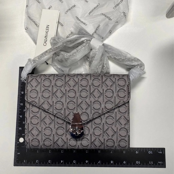 CK Soft Lock Convertible Crossbody/Shoul - Picture 11 of 11